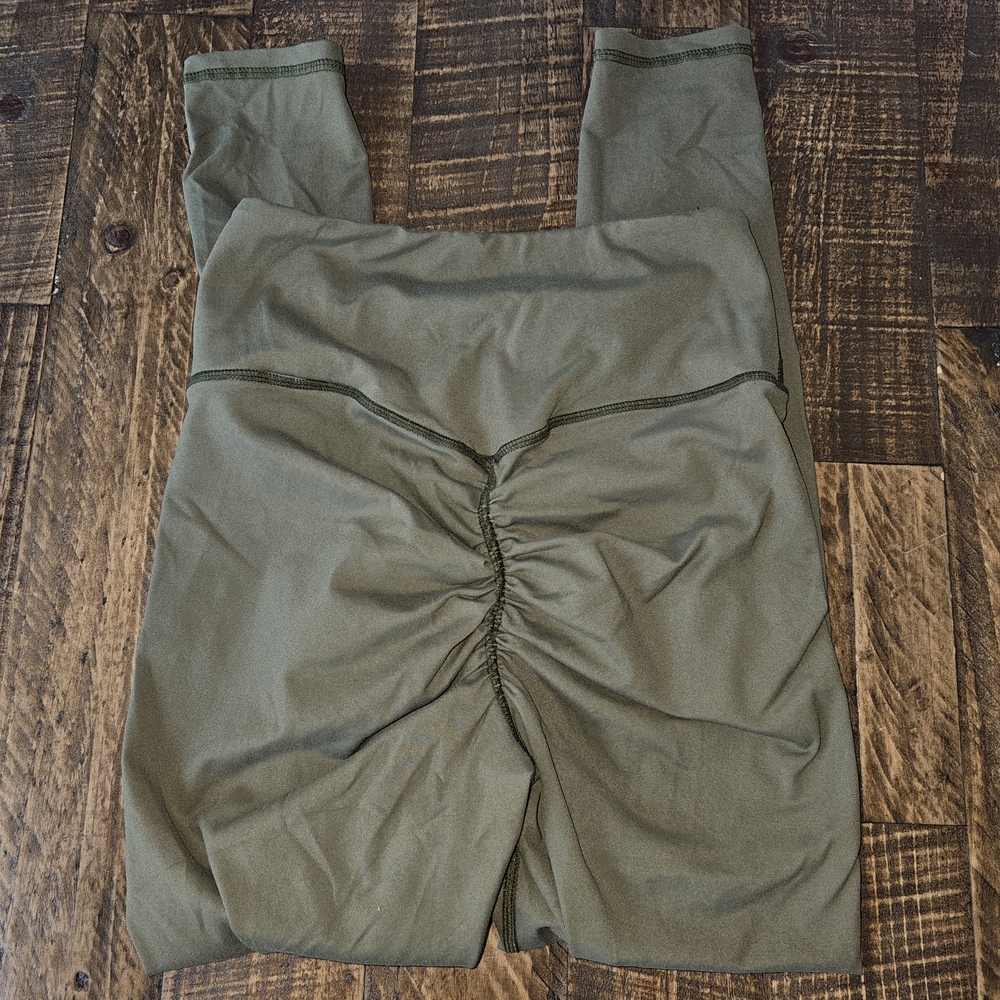 Olive Green Leggings Butt Scrunch - Picture 5 of 8